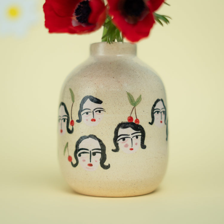 Vase Ladies