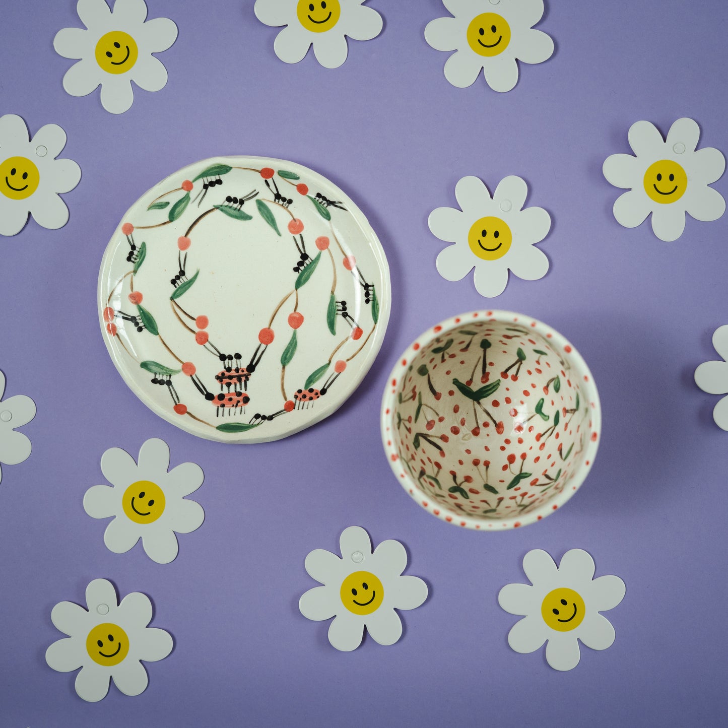 Set de taza y plato NIÑA + HORMIGA