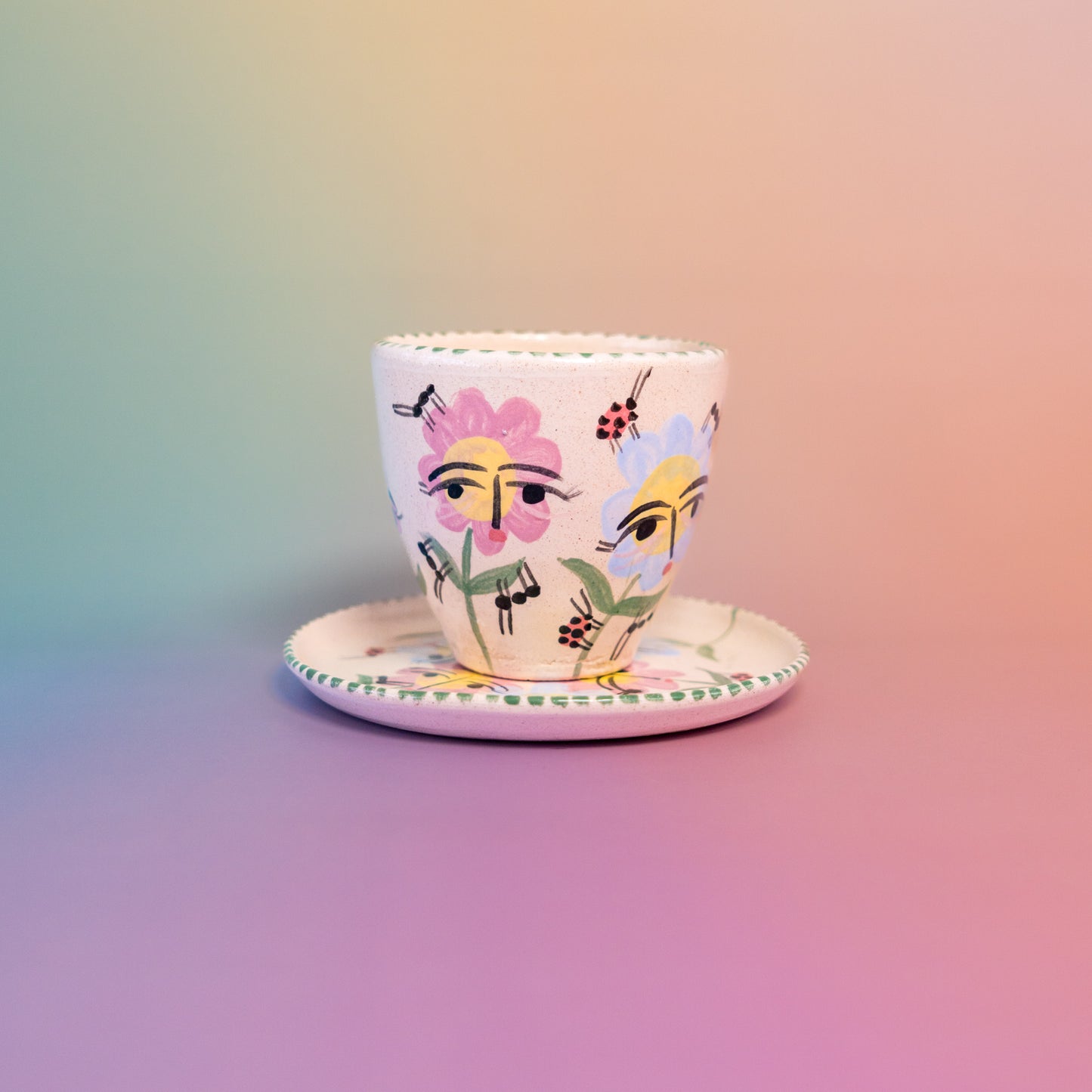 Taza sin asa + platito Flores amigas