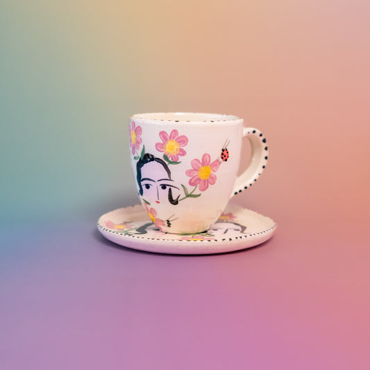 Taza con asa + platito Señoras 1 con flores en el pelo