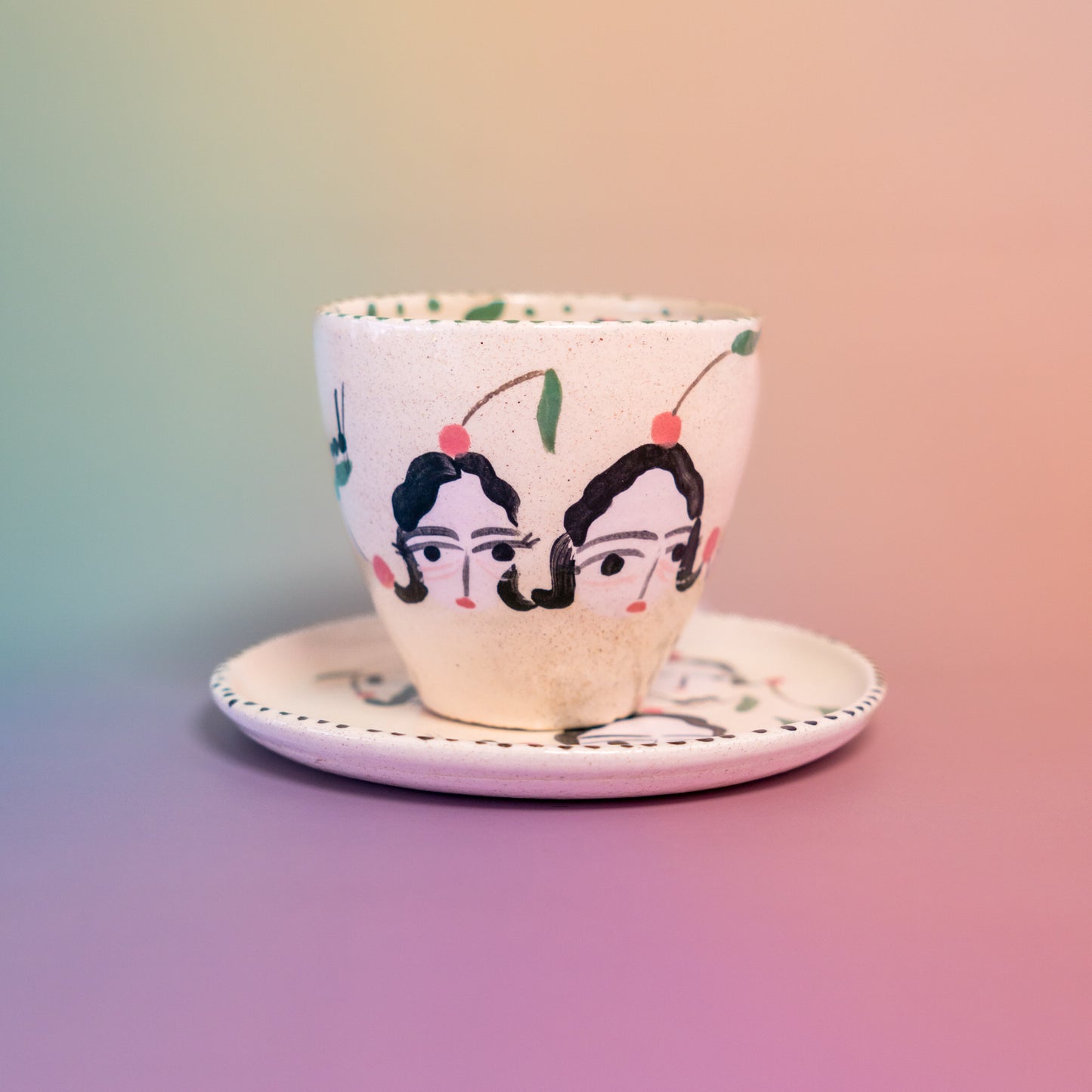 Taza sin asa + platito Señoras + cerezas