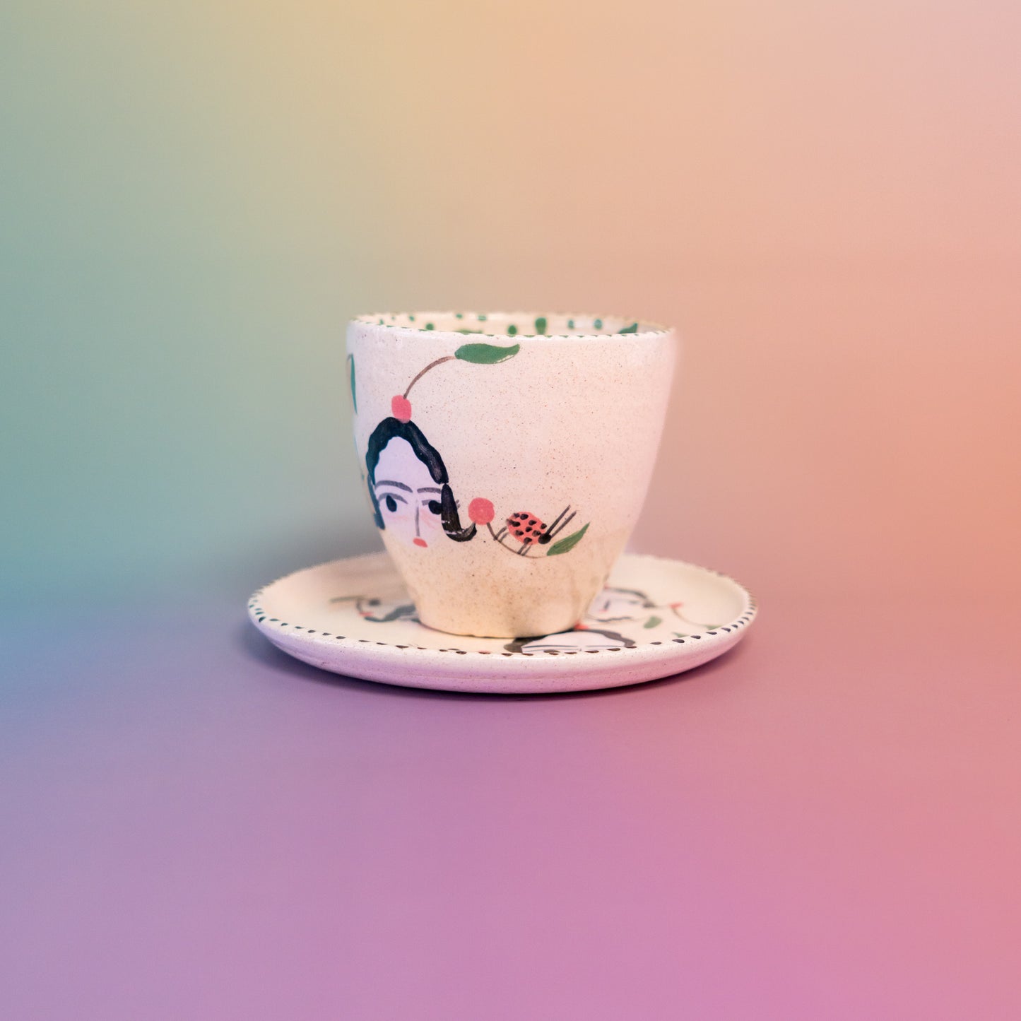 Taza sin asa + platito Señoras + cerezas